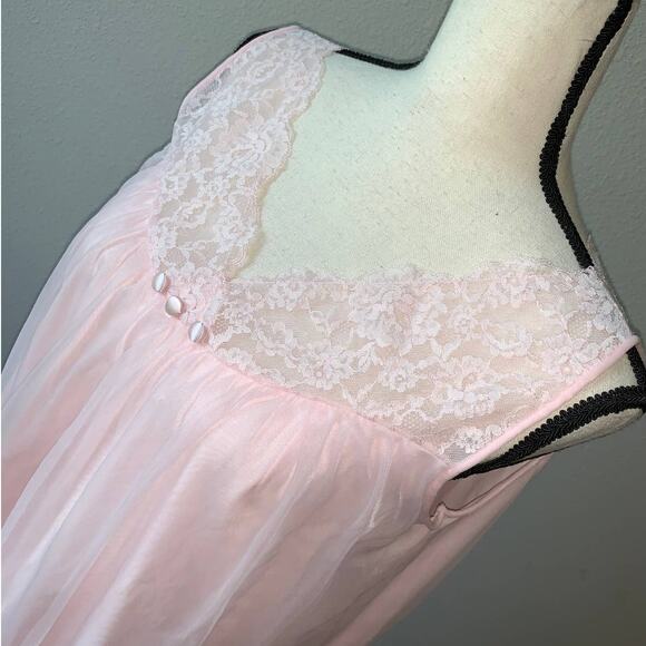 Pink Overlay Sleeveless Night with Lace inserts Vintage - Small - Picture 5 of 7